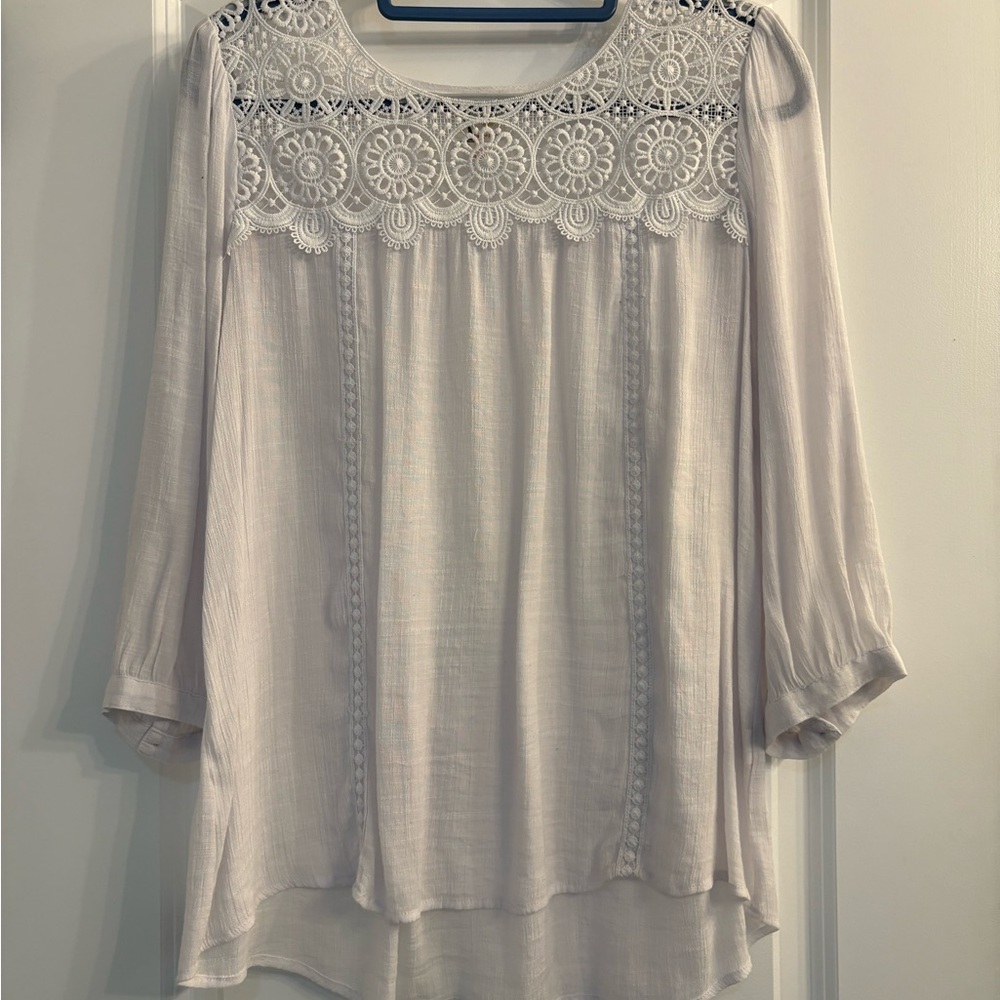 Fig and Flower White Floral Lace Blouse